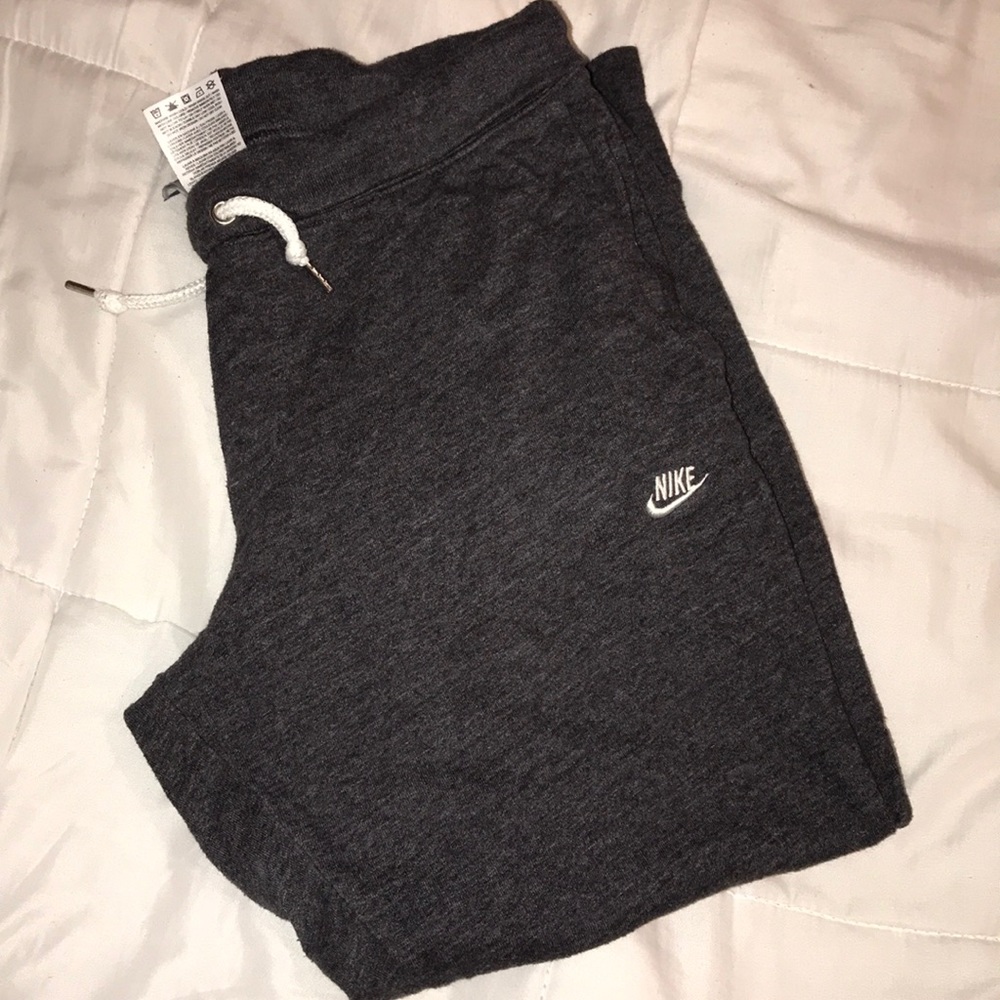 Nike Sweats capris